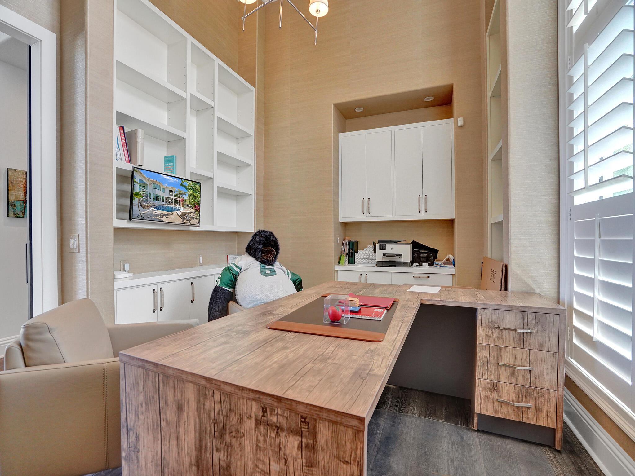 LAKE ROGERS - Residential