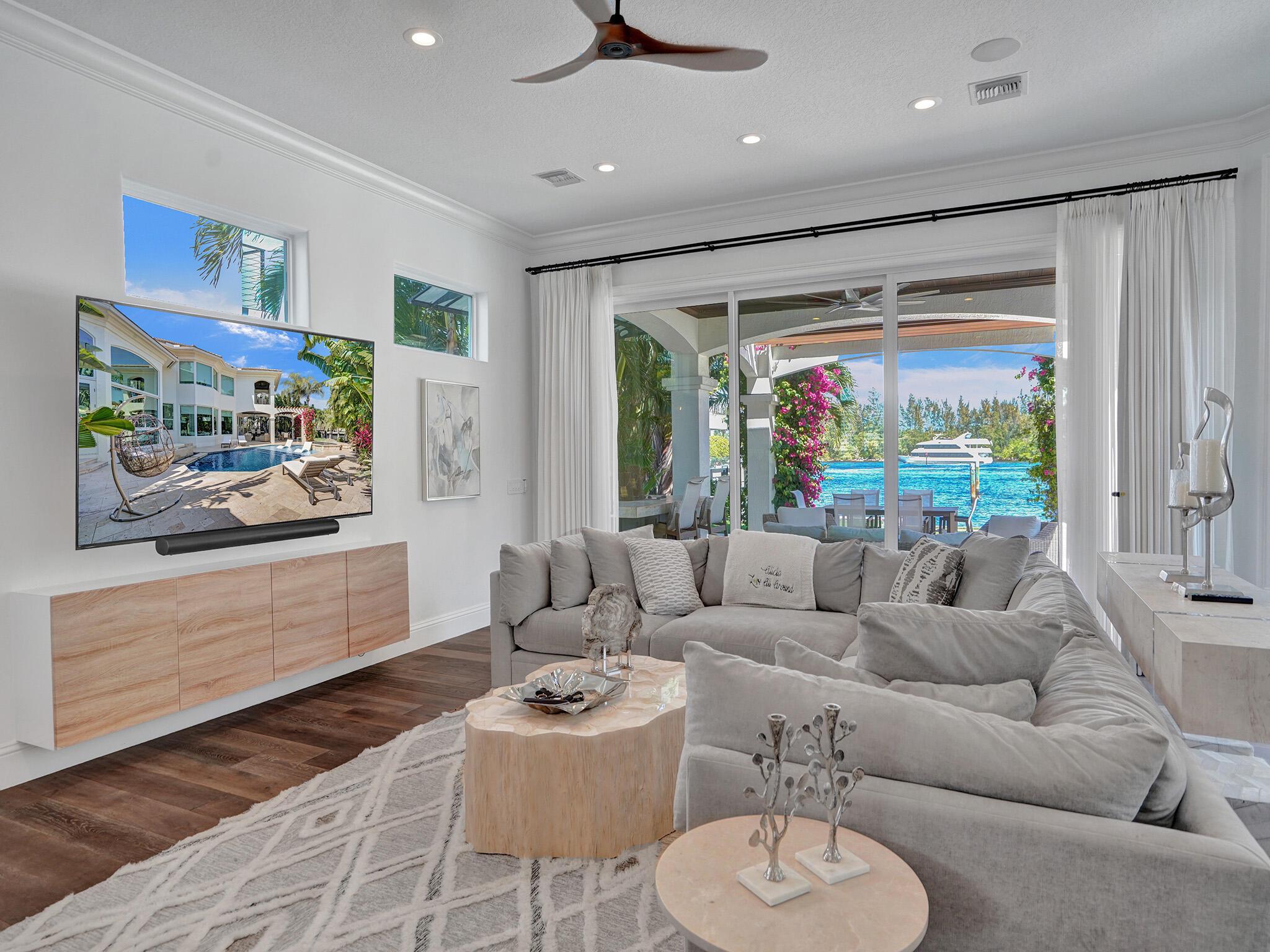 LAKE ROGERS - Residential