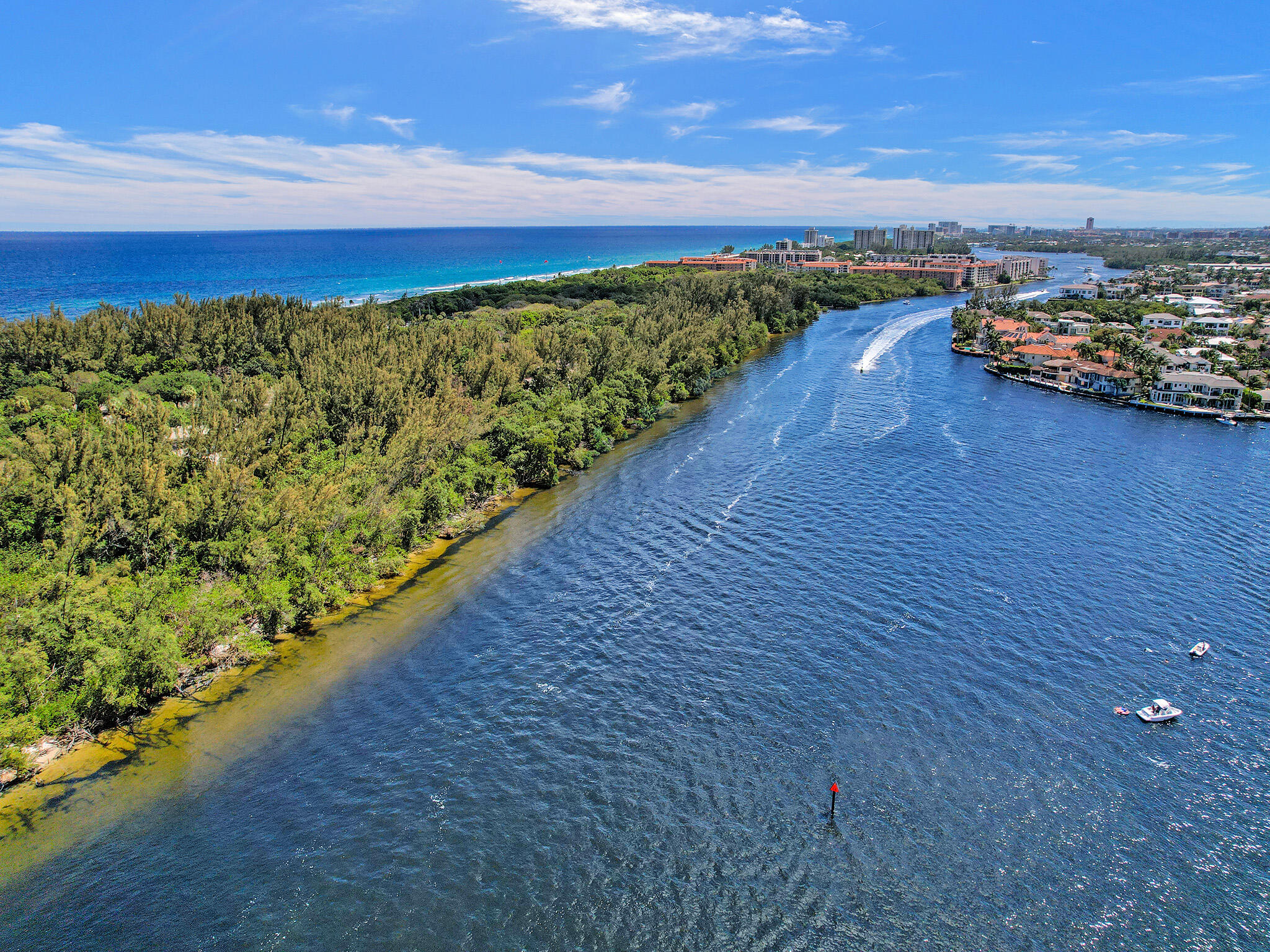 LAKE ROGERS - Residential