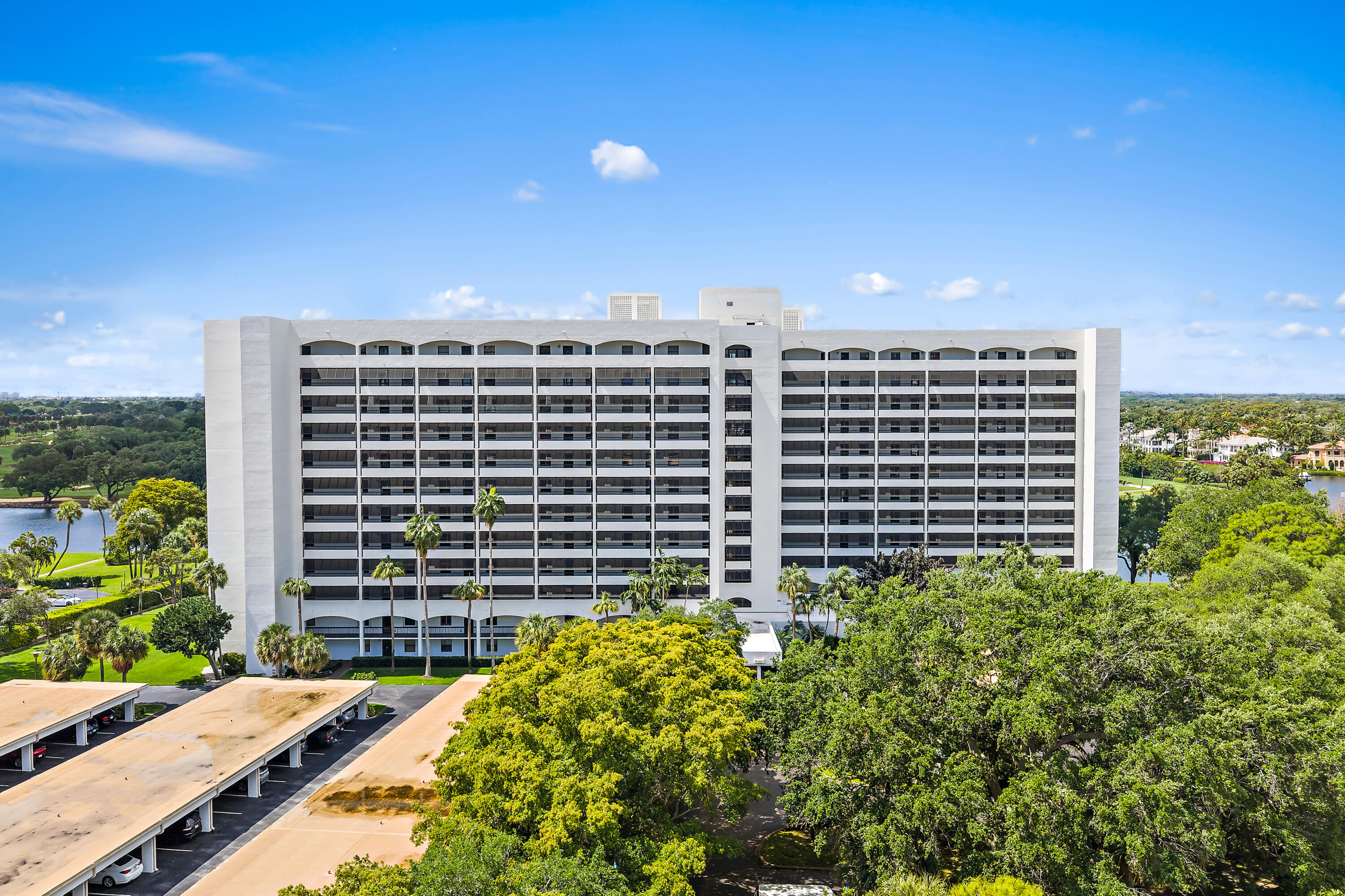 GOVERNORS POINTE CONDO - Residential