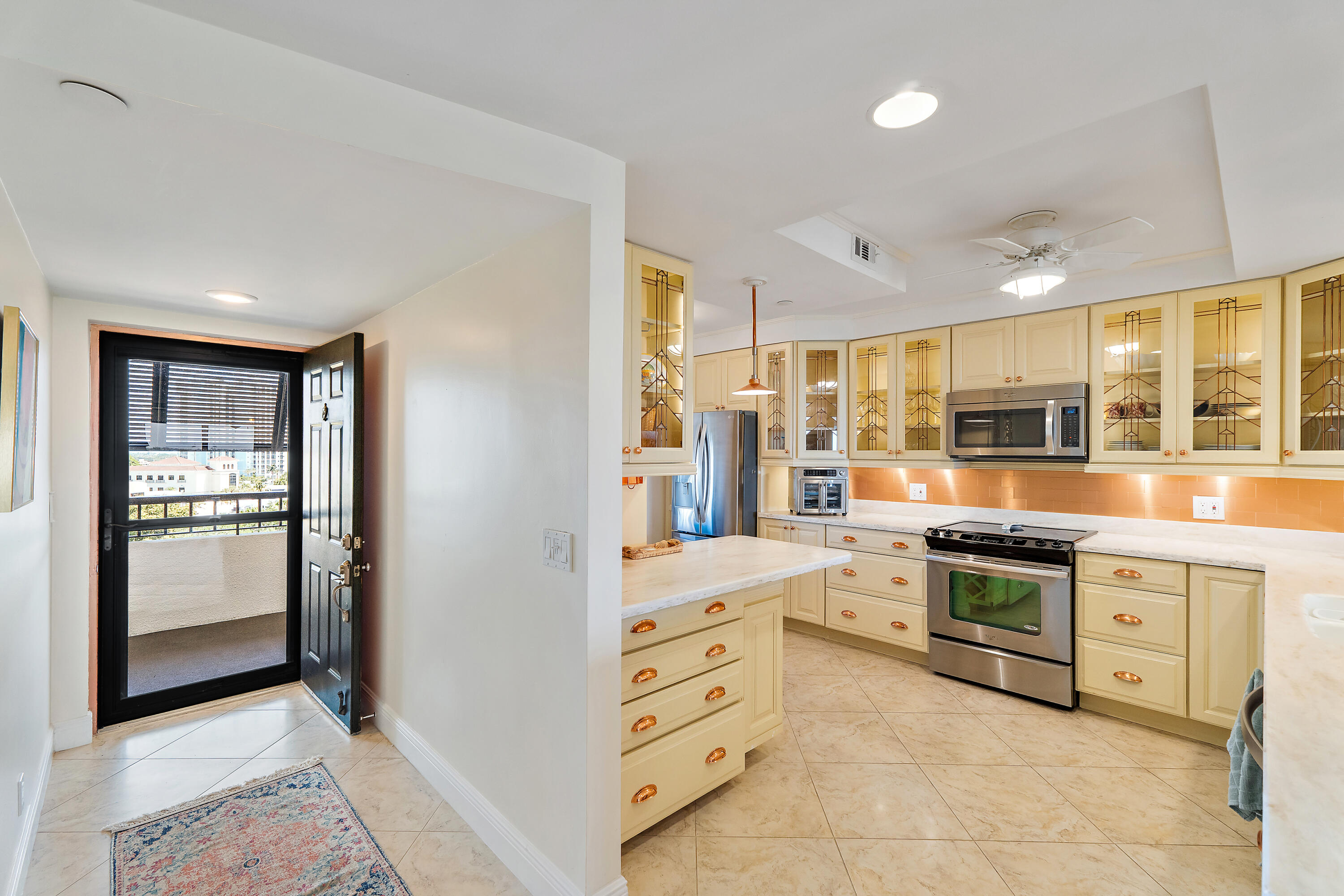 356 Golfview Road 903