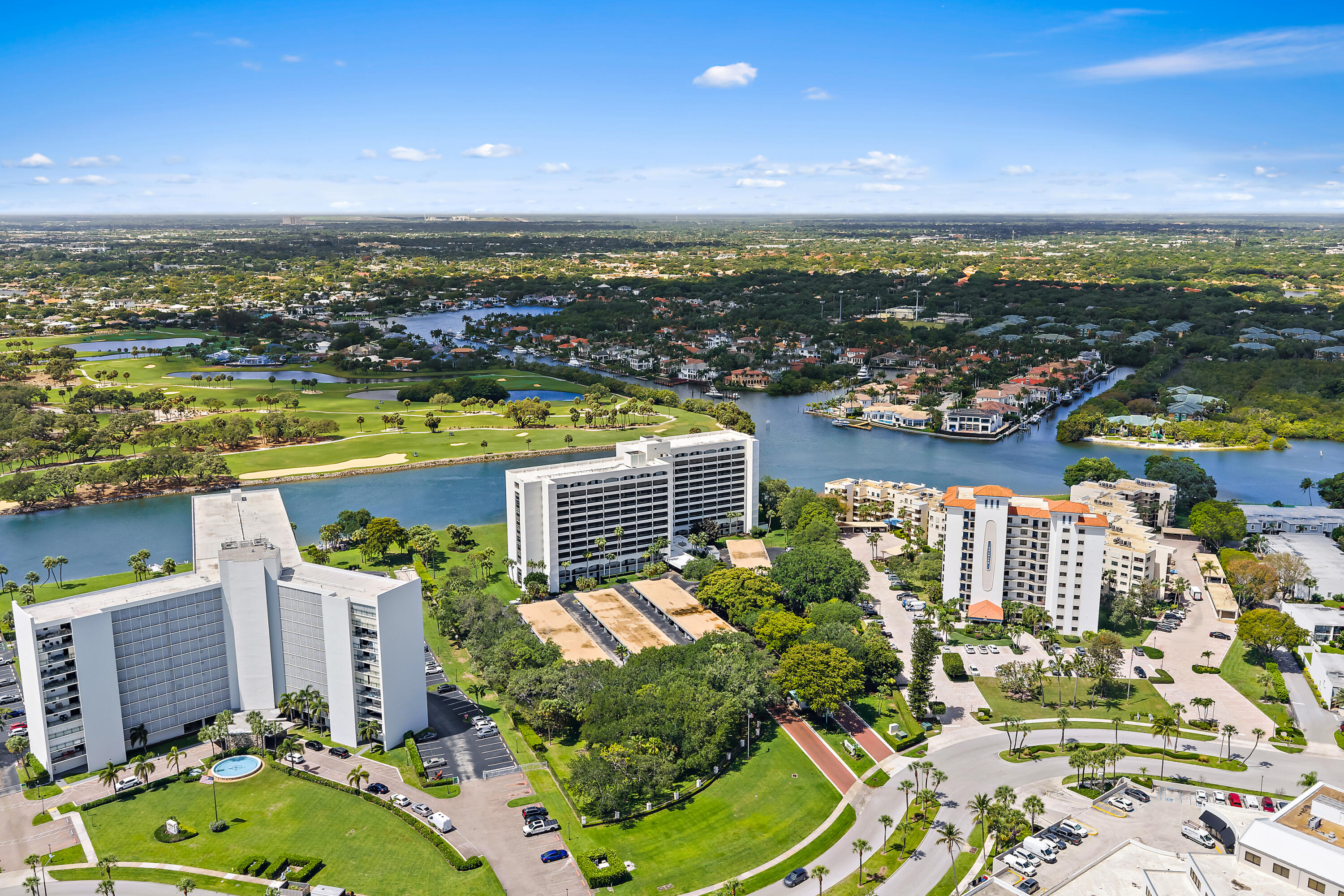 GOVERNORS POINTE CONDO - Residential