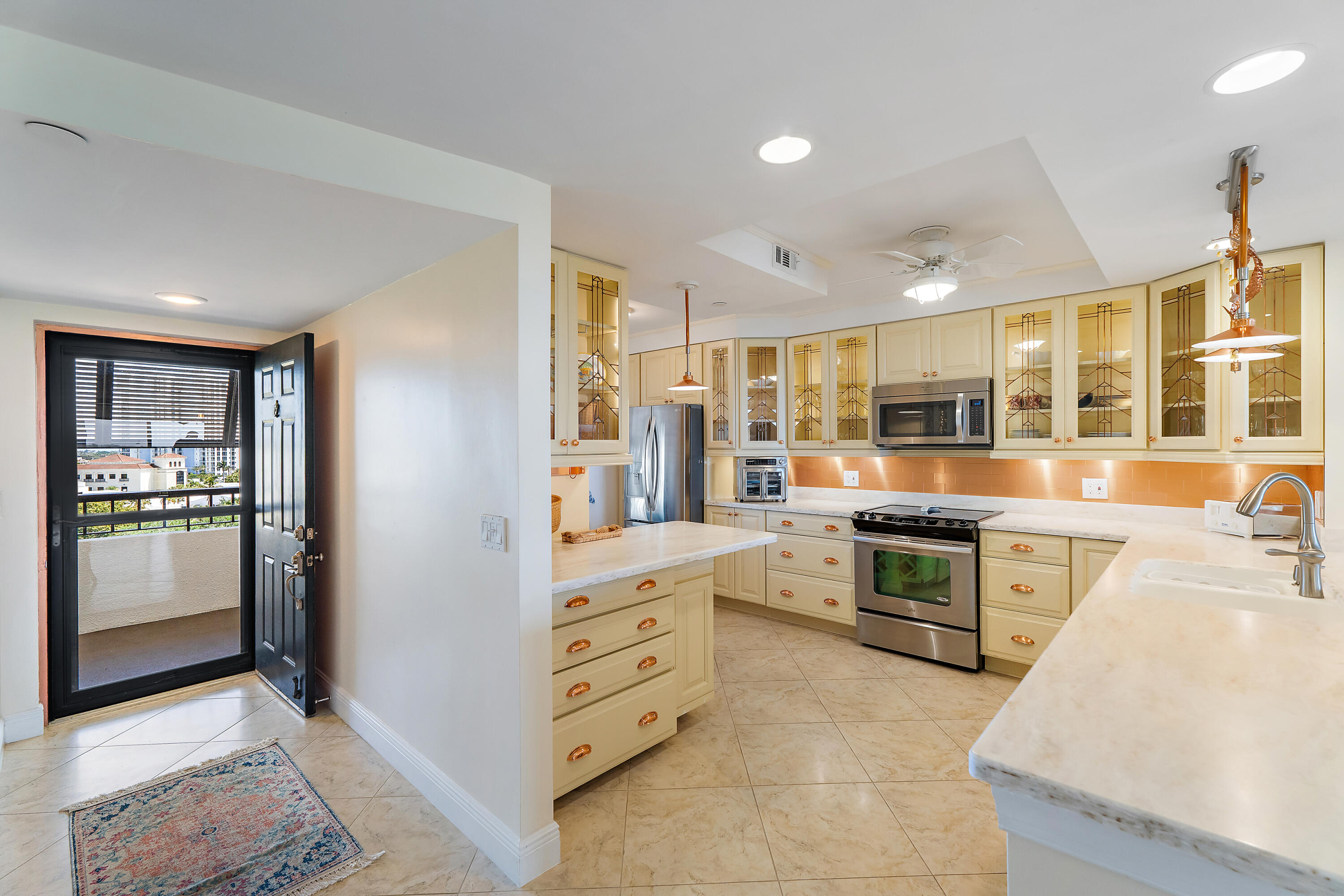 356 Golfview Road 903