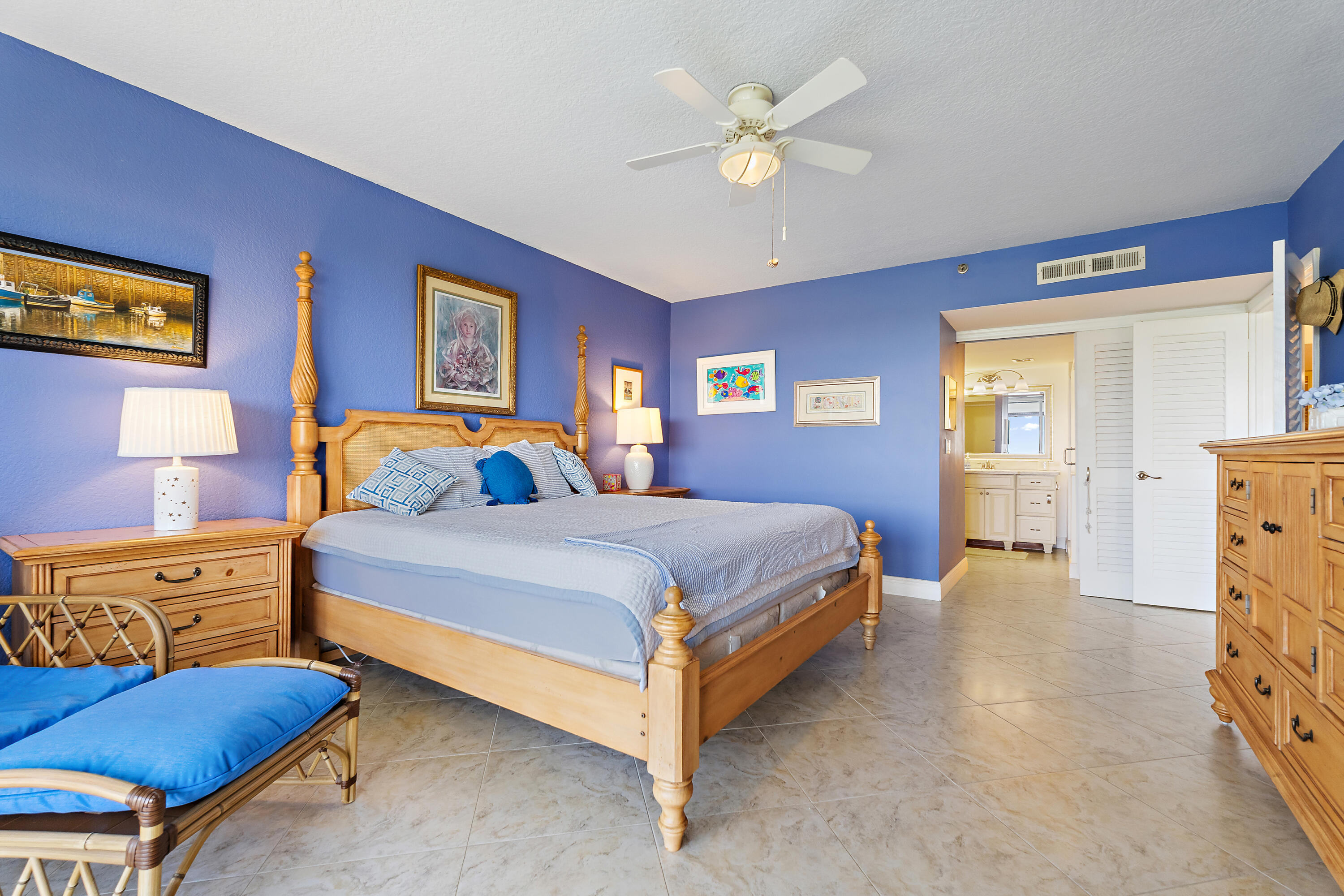 GOVERNORS POINTE CONDO - Residential