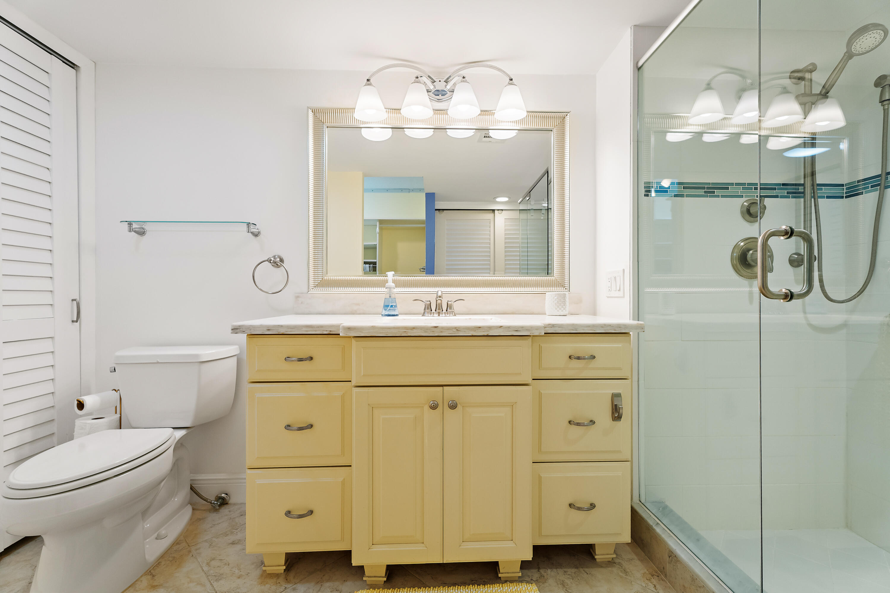 GOVERNORS POINTE CONDO - Residential