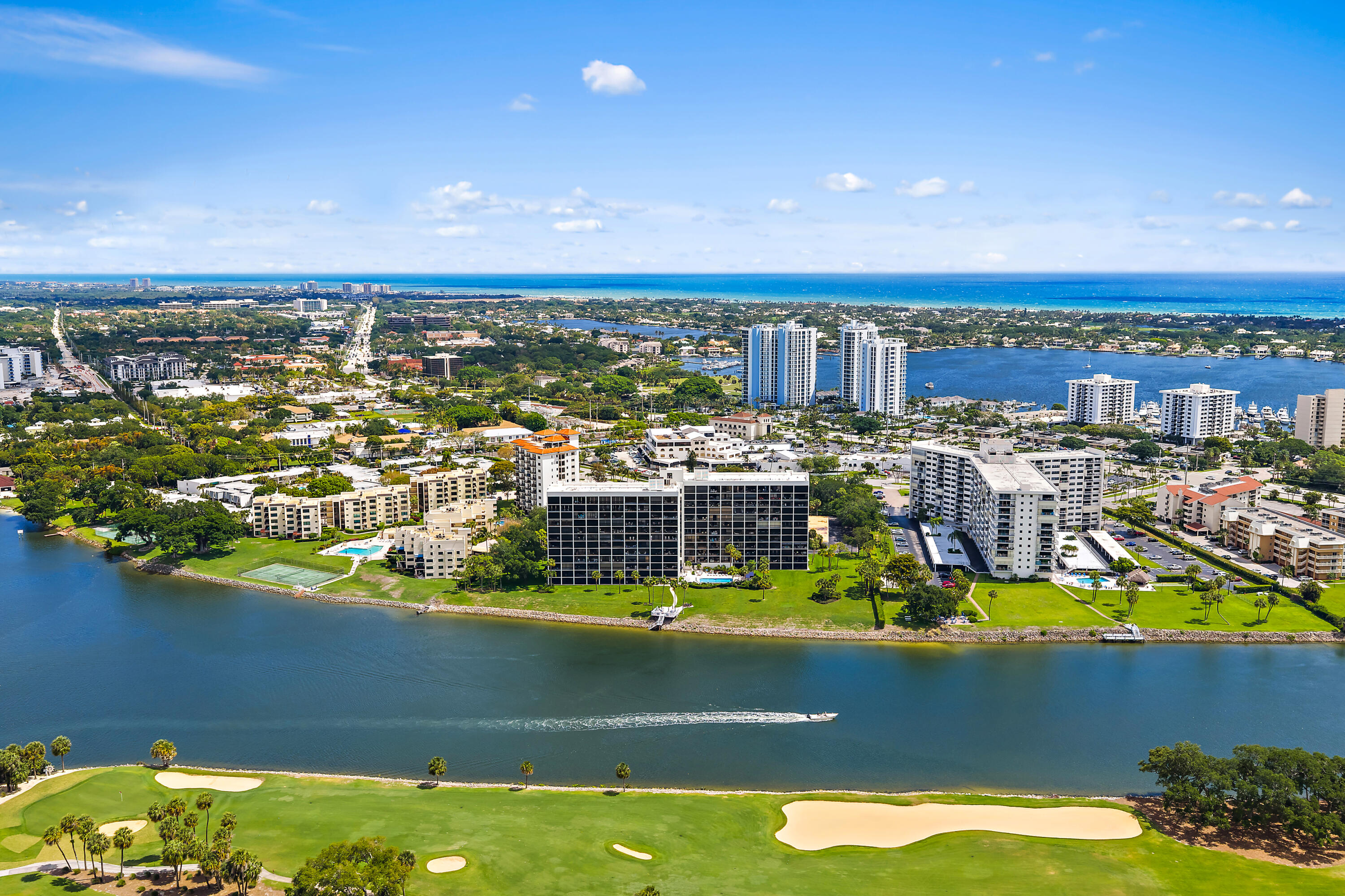 GOVERNORS POINTE CONDO - Residential