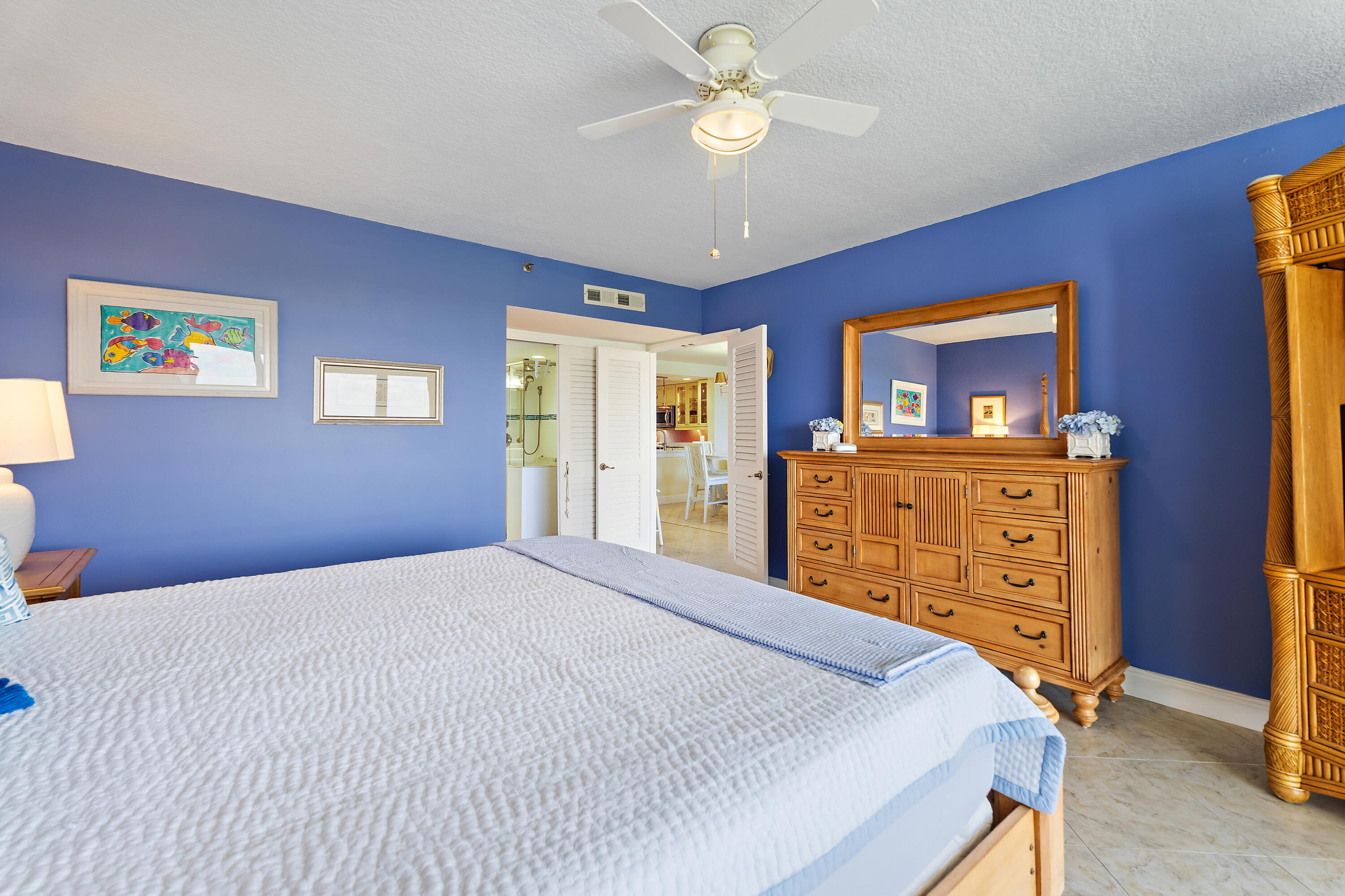 GOVERNORS POINTE CONDO - Residential