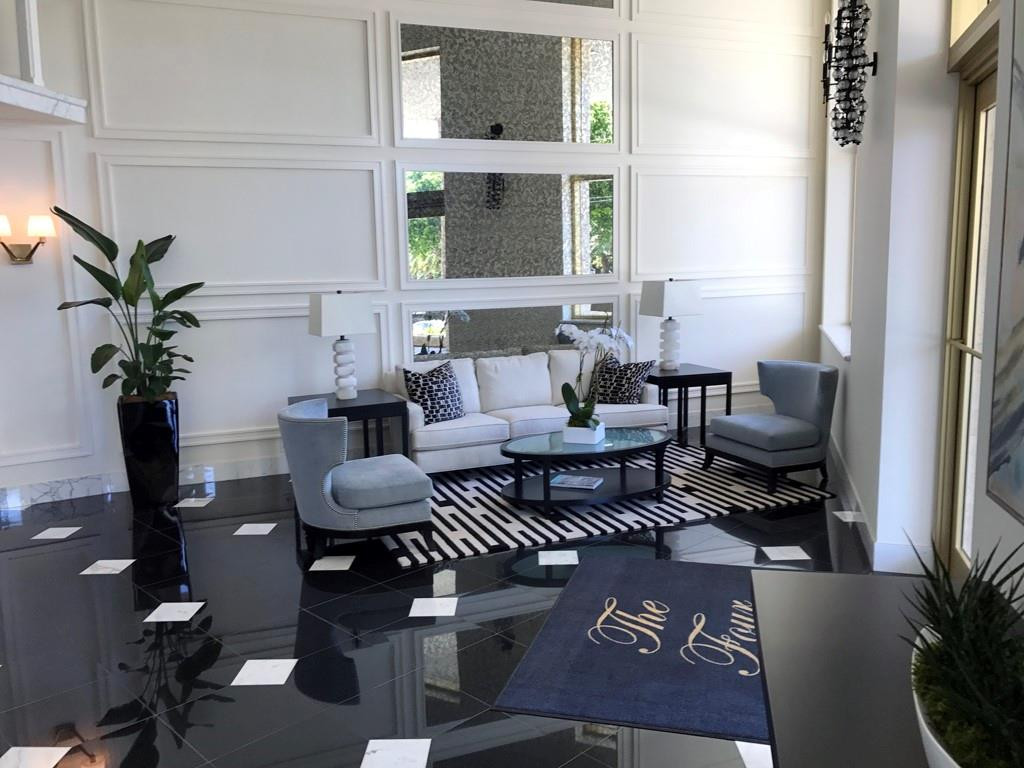 FOUR SEASONS CONDO - Residential