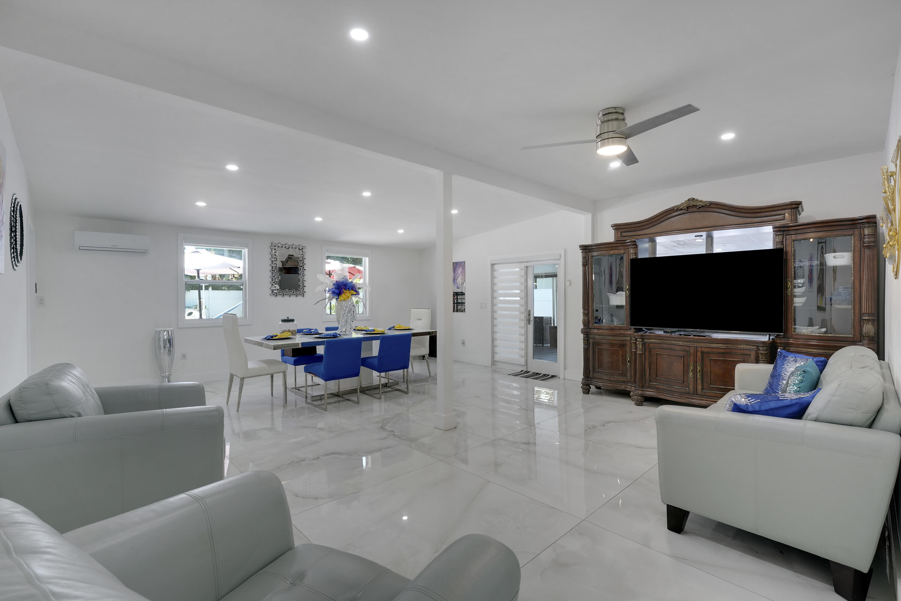 MANGO GARDENS - Residential