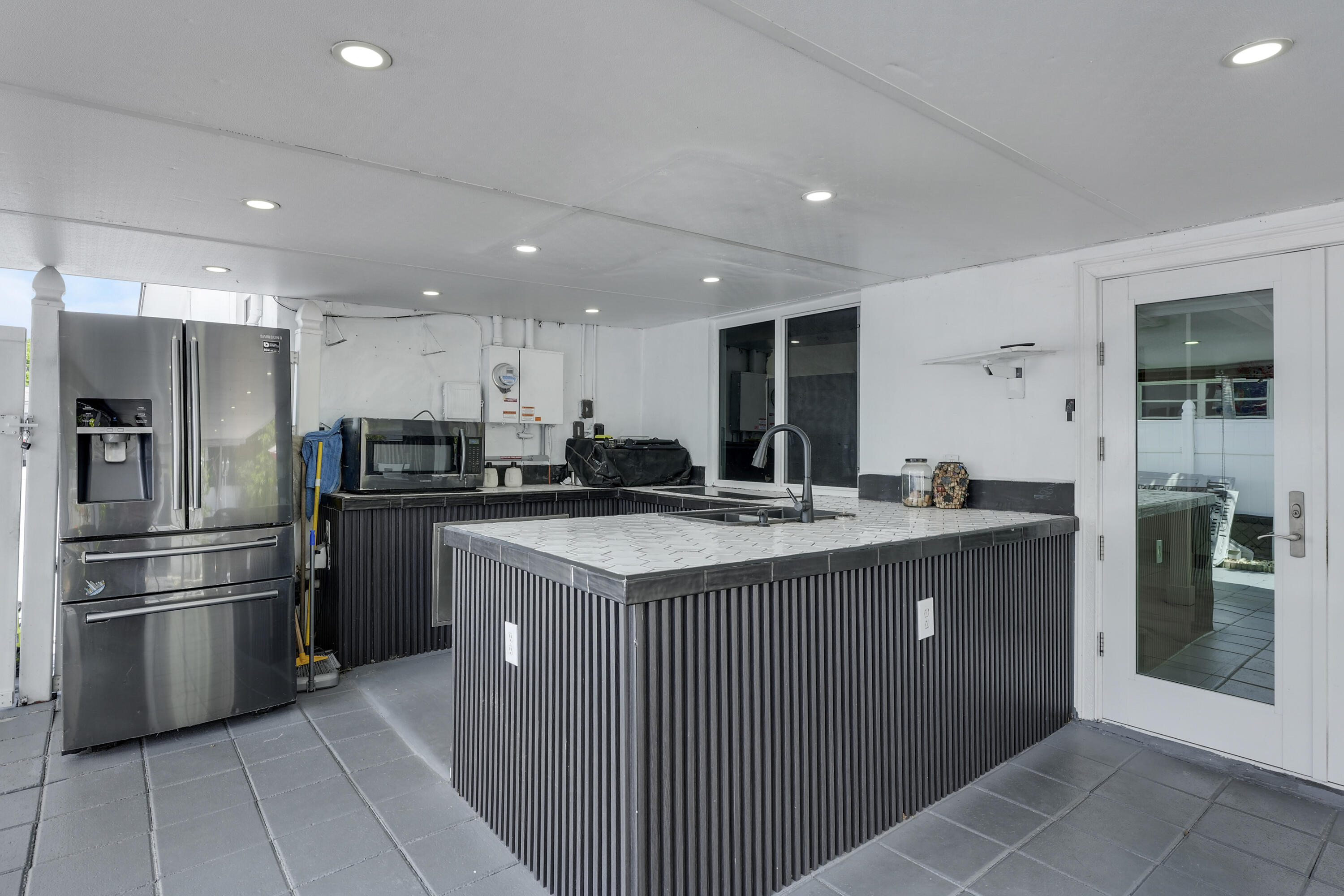 MANGO GARDENS - Residential