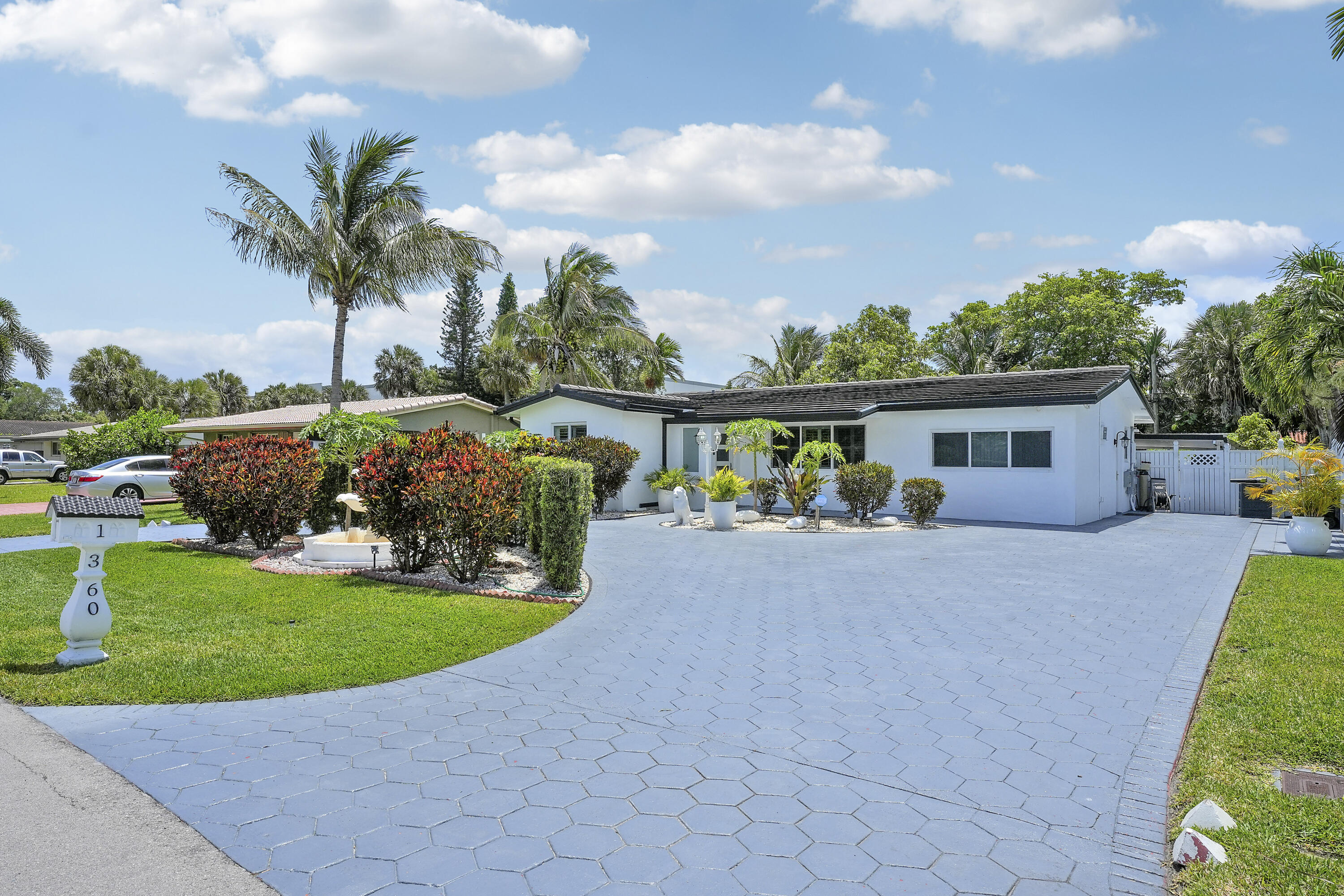 MANGO GARDENS - Residential