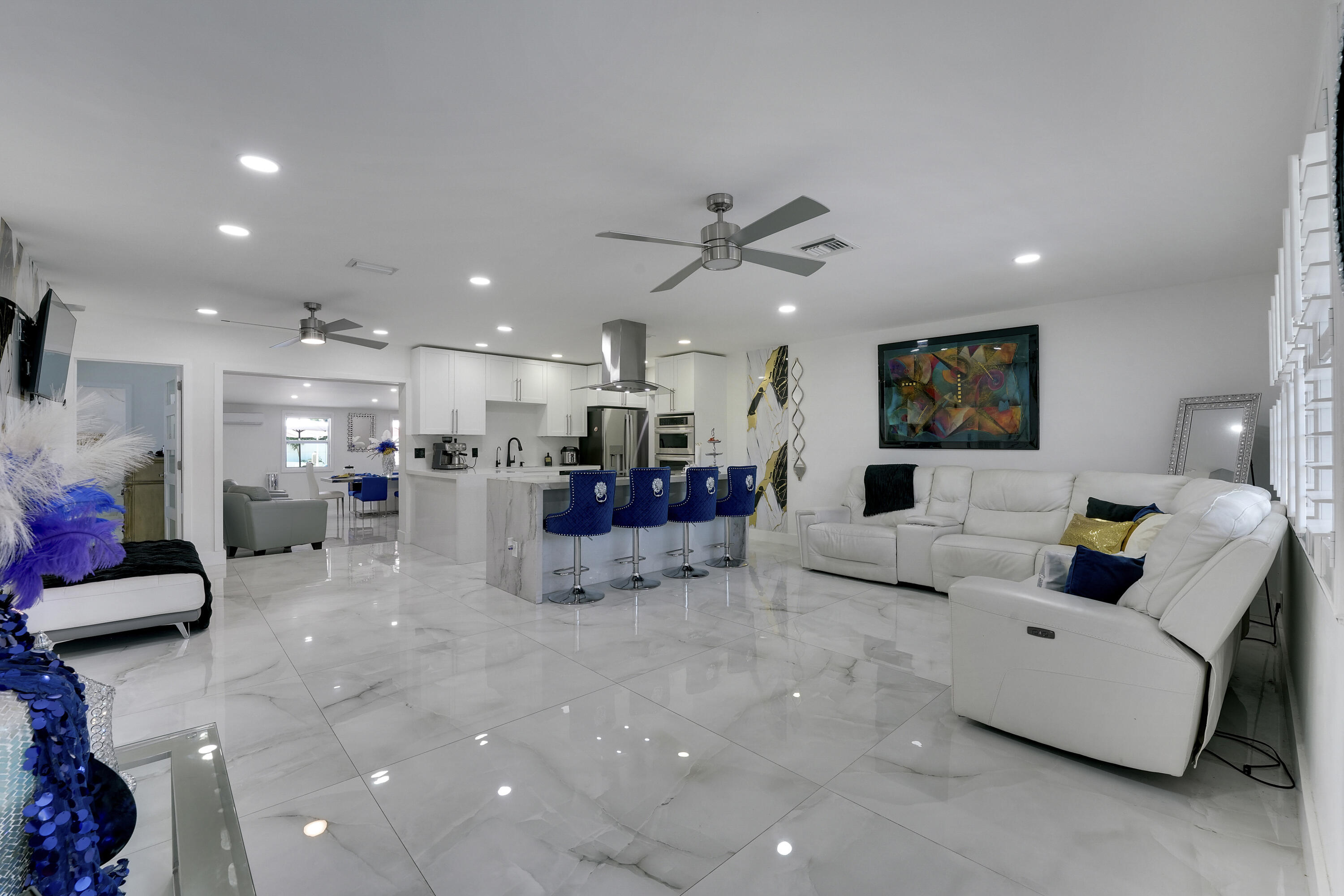 MANGO GARDENS - Residential