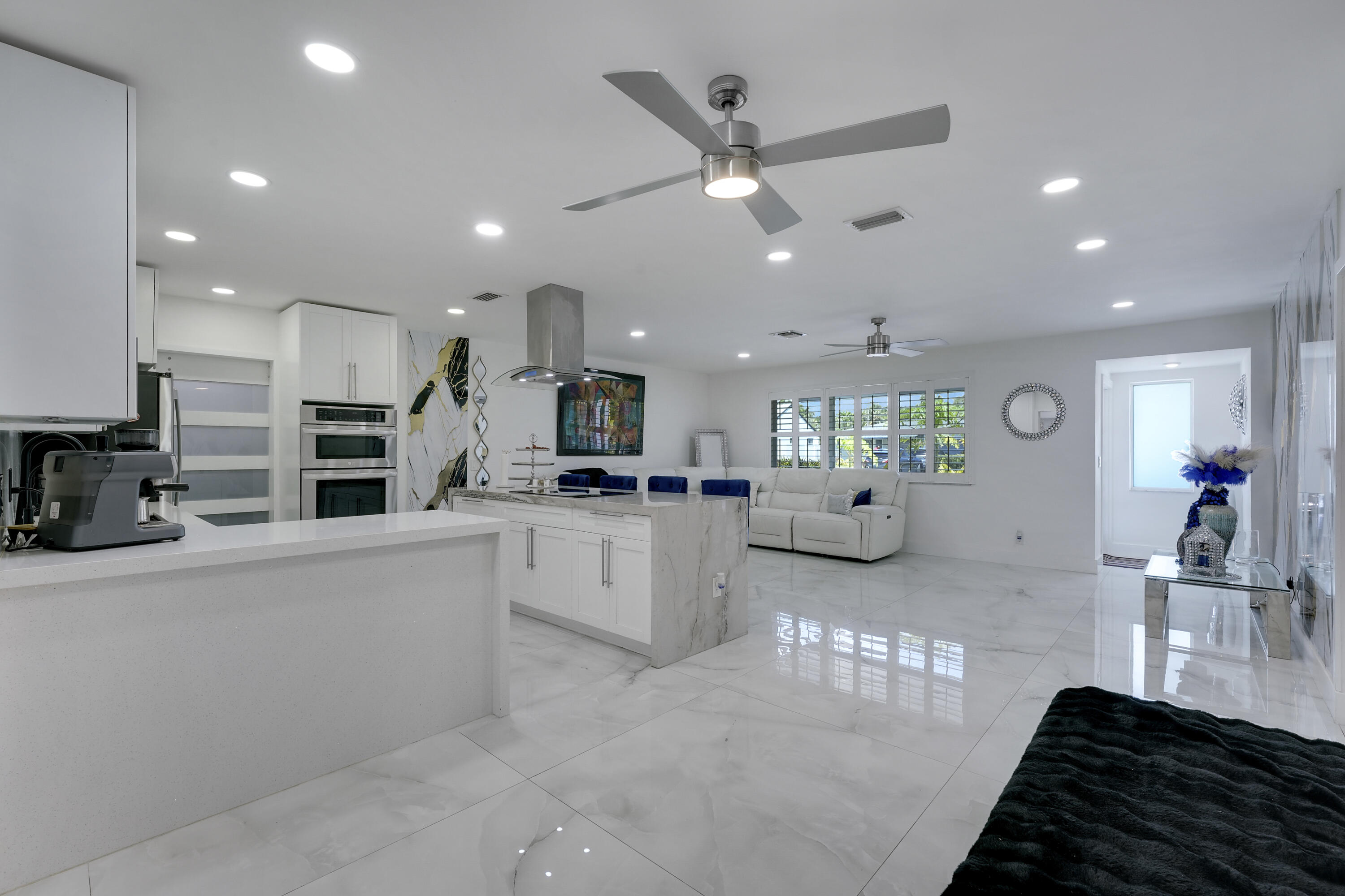 MANGO GARDENS - Residential