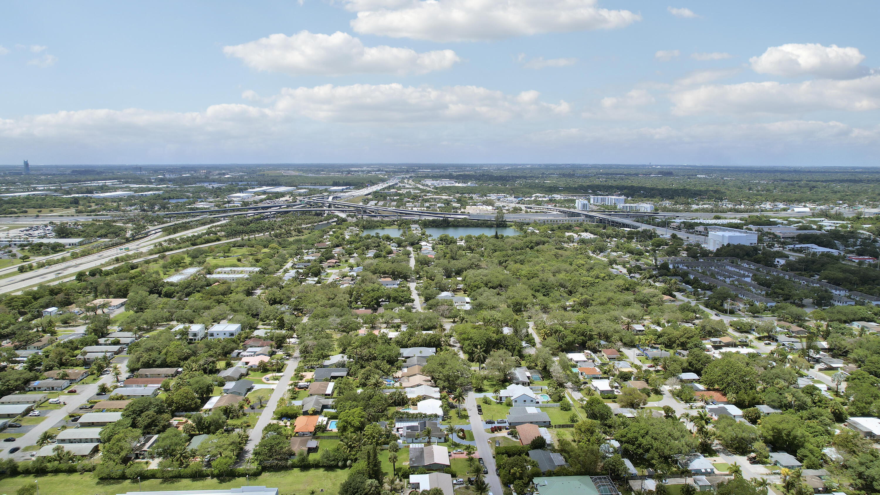 MANGO GARDENS - Residential