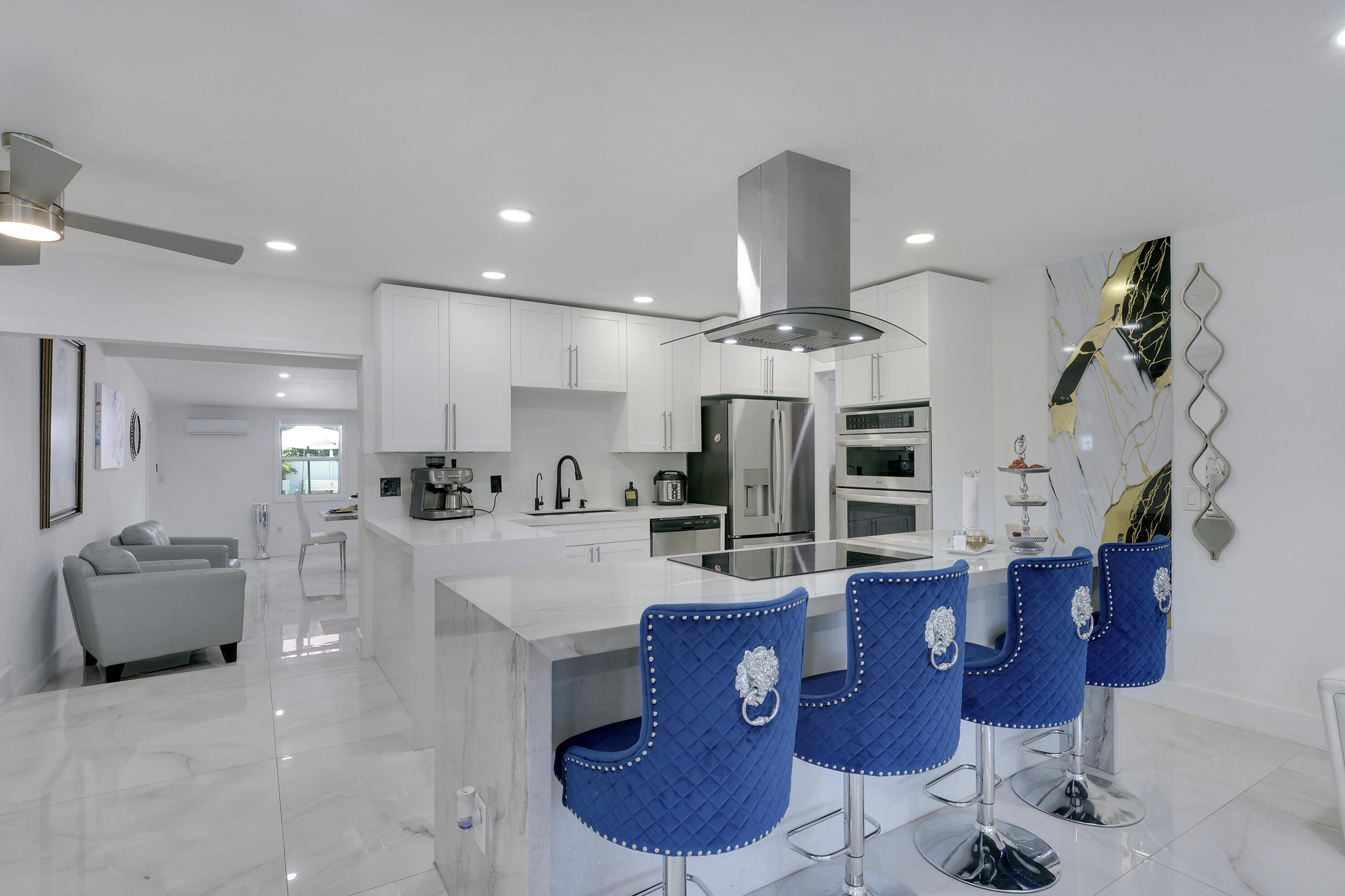 MANGO GARDENS - Residential