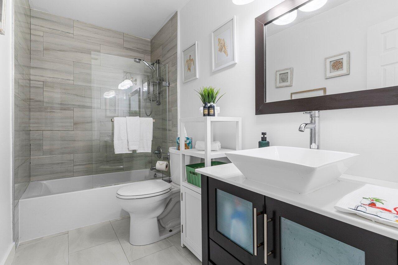 SWINTON HEIGHTS D B - Residential Lease