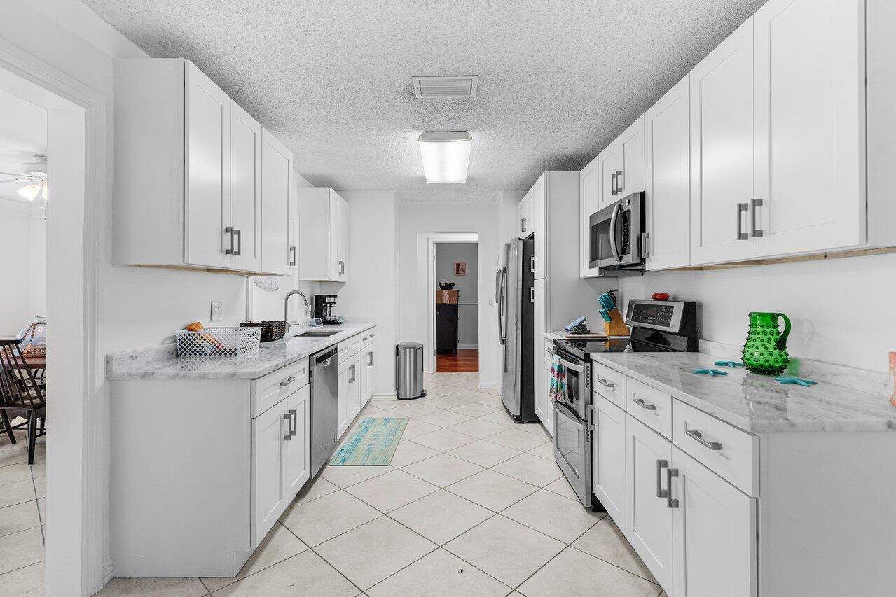 SWINTON HEIGHTS D B - Residential Lease