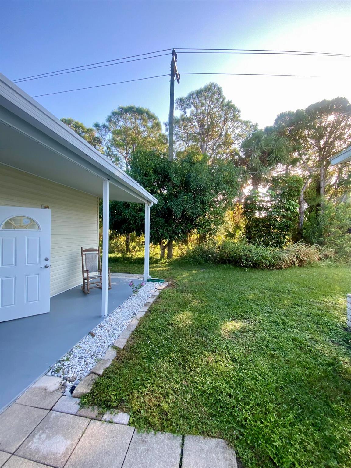 436 Tropical Isles Circle