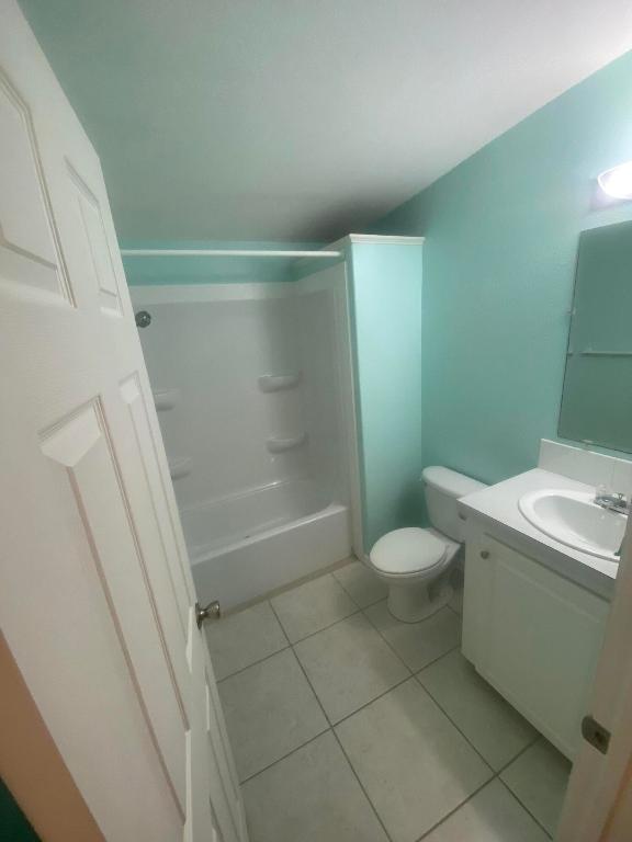 Tropical Isles - Residential