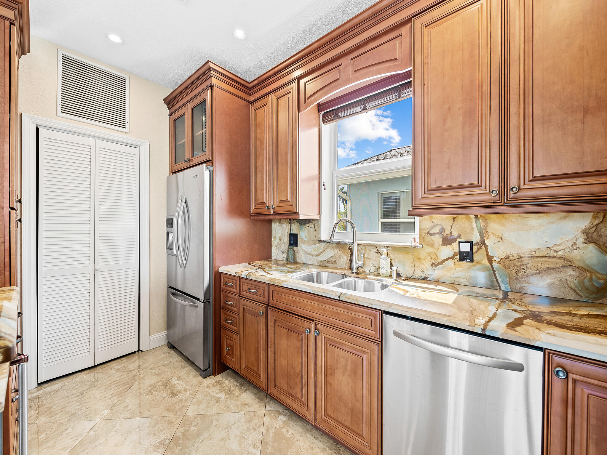 LIGHTHOUSE POINT 2ND SEC - Residential