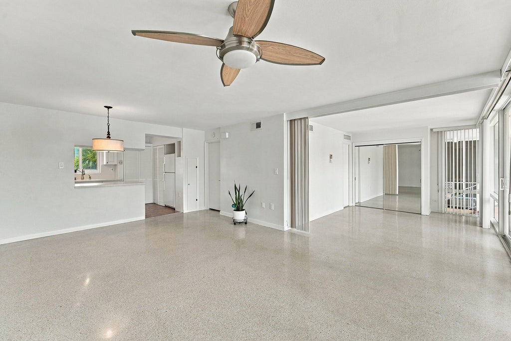 Photo of 2725 NE 32ND Avenue #7, Fort Lauderdale, FL 33308 (MLS # B26091549)