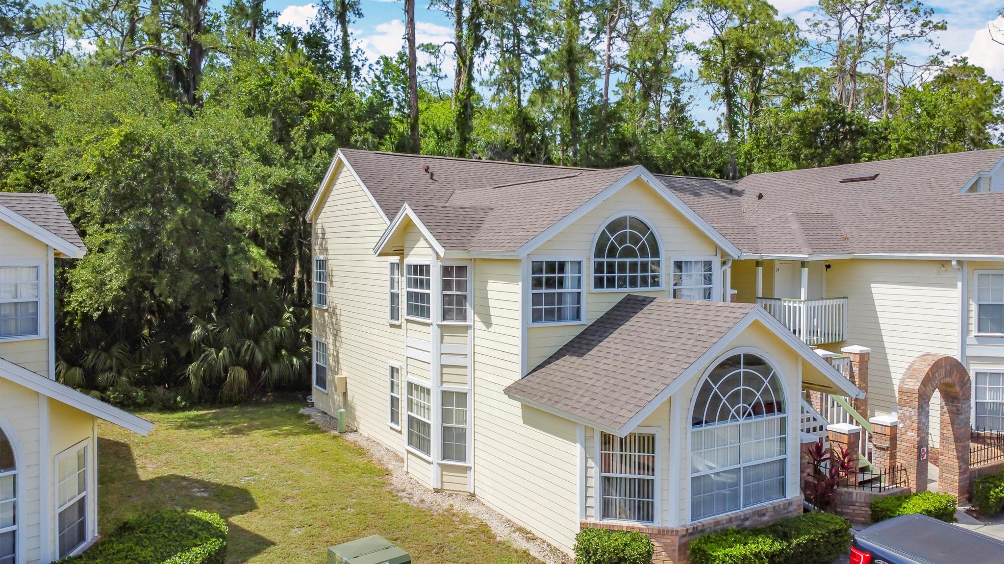 5005 Laguna Bay Circle 26