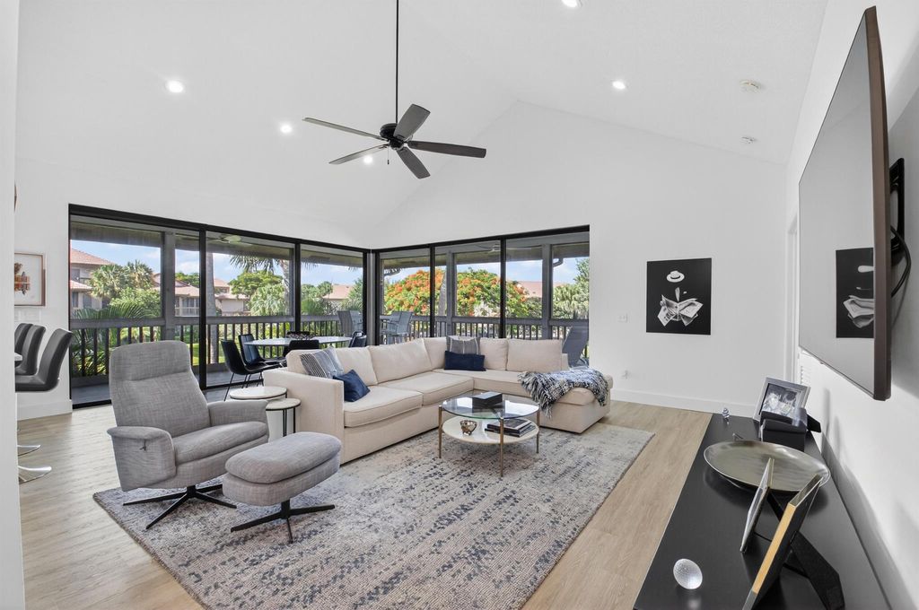 Photo of 19349 Sabal Lake Drive #5046, Boca Raton, FL 33434 (MLS # R11102178)