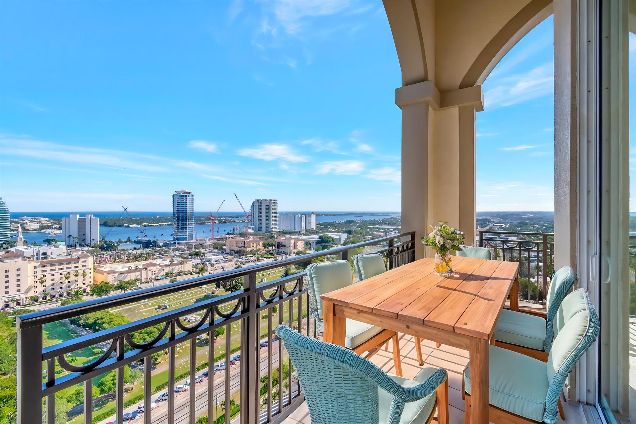 550 Okeechobee Boulevard Uph-23