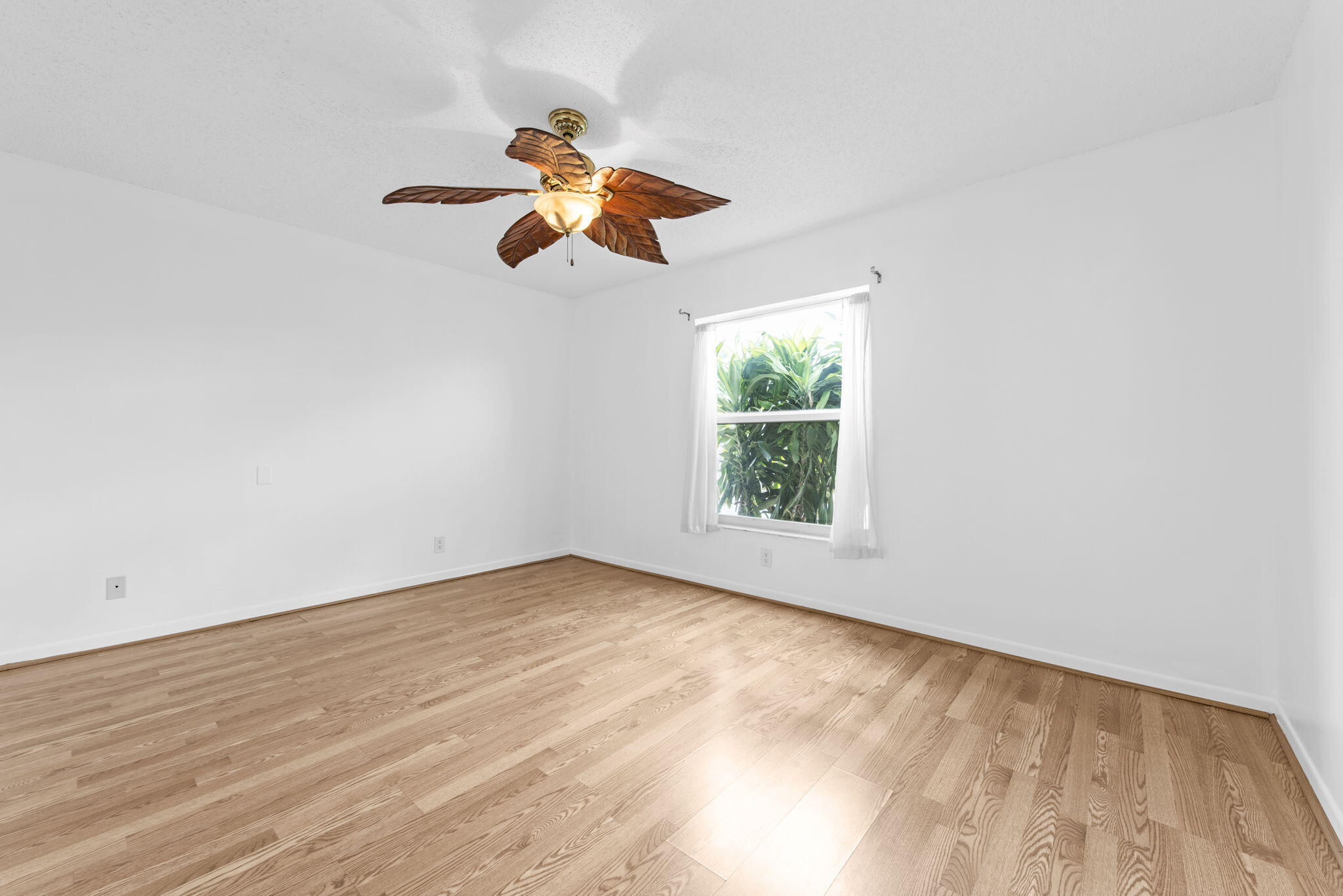 LEES CROSSING 1 TWNHS - Residential