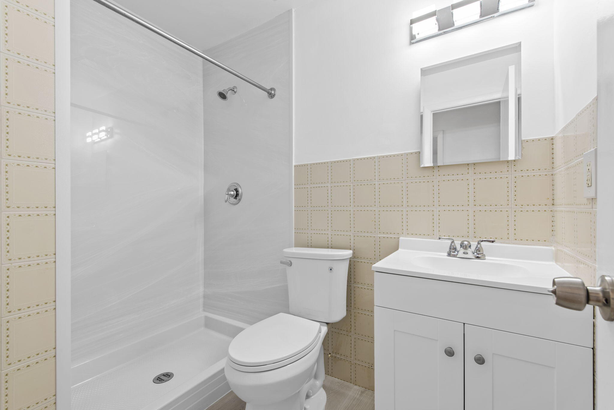 LEES CROSSING 1 TWNHS - Residential