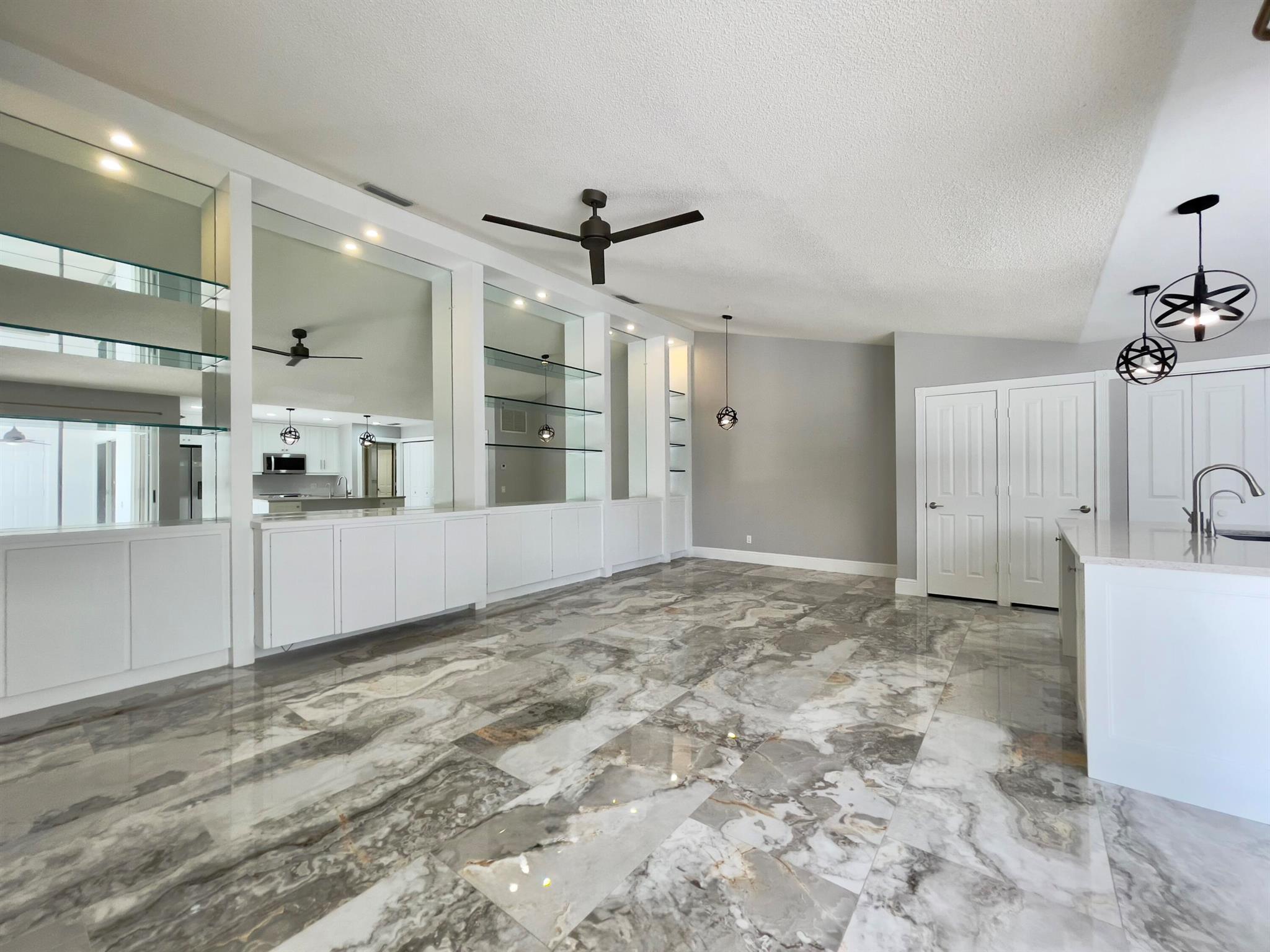 6503 Geminata Oak Court