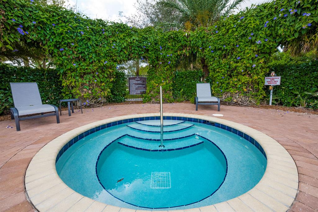 GULFSTREAM PRESERVE - Residential