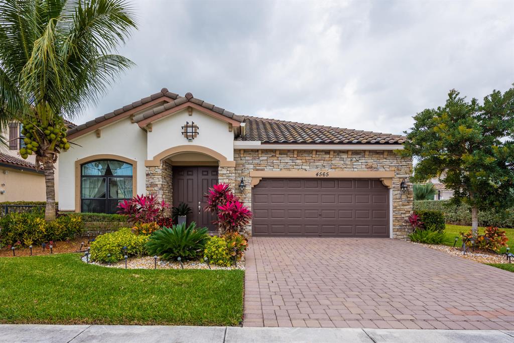 GULFSTREAM PRESERVE - Residential