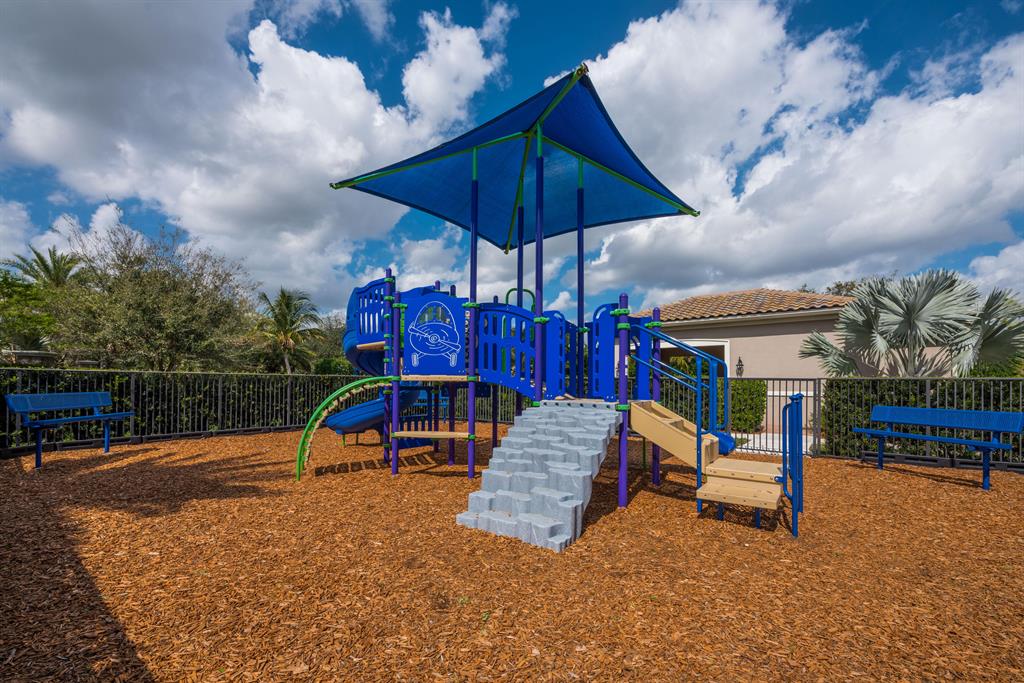 GULFSTREAM PRESERVE - Residential