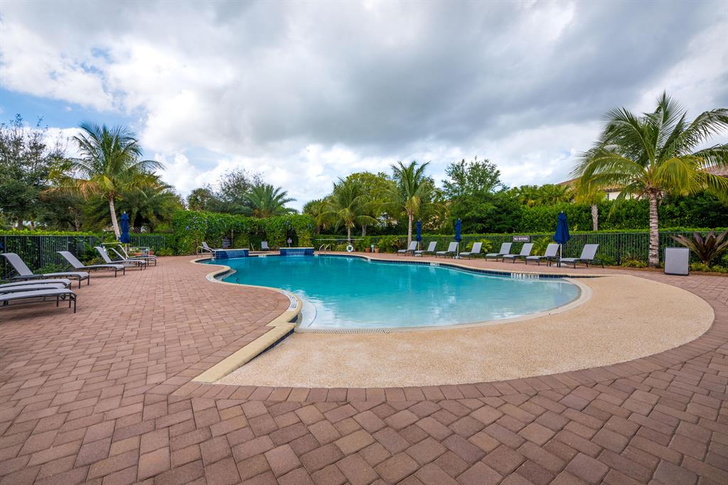 GULFSTREAM PRESERVE - Residential