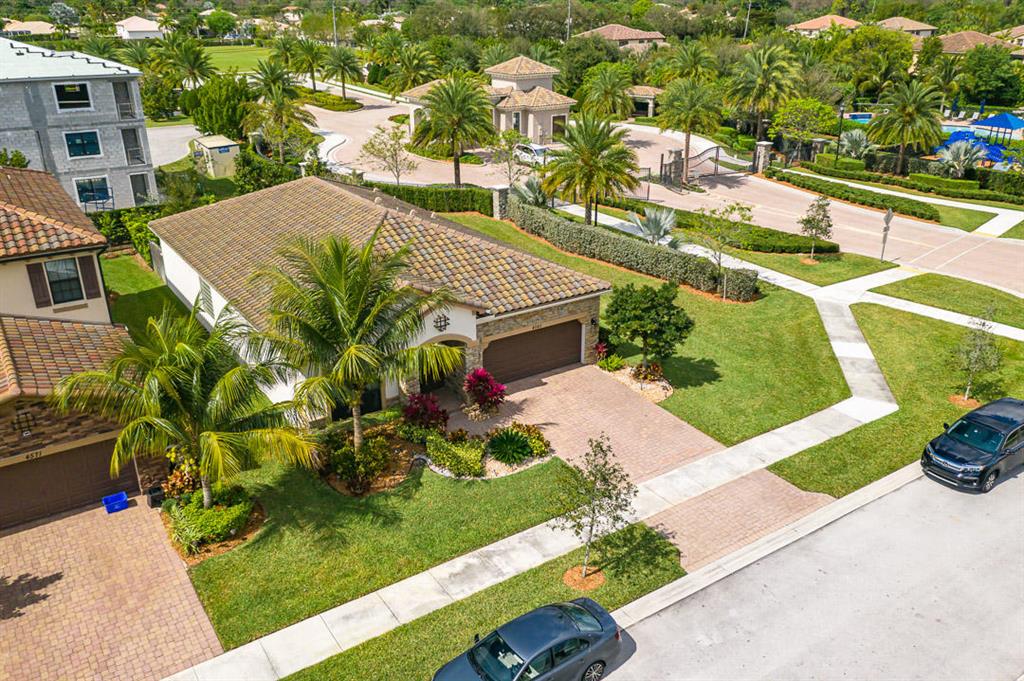 GULFSTREAM PRESERVE - Residential