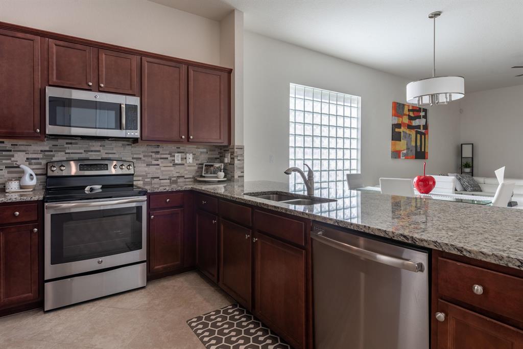 GULFSTREAM PRESERVE - Residential