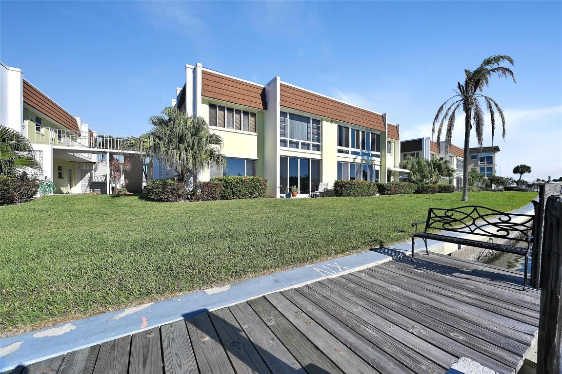 1315 Bayshore Drive 102