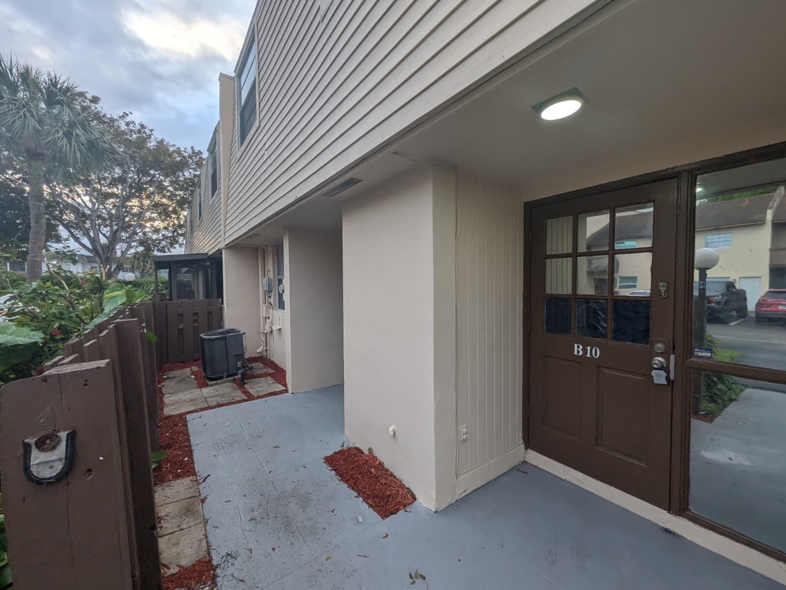 COVENTRY HOUSE - Residential