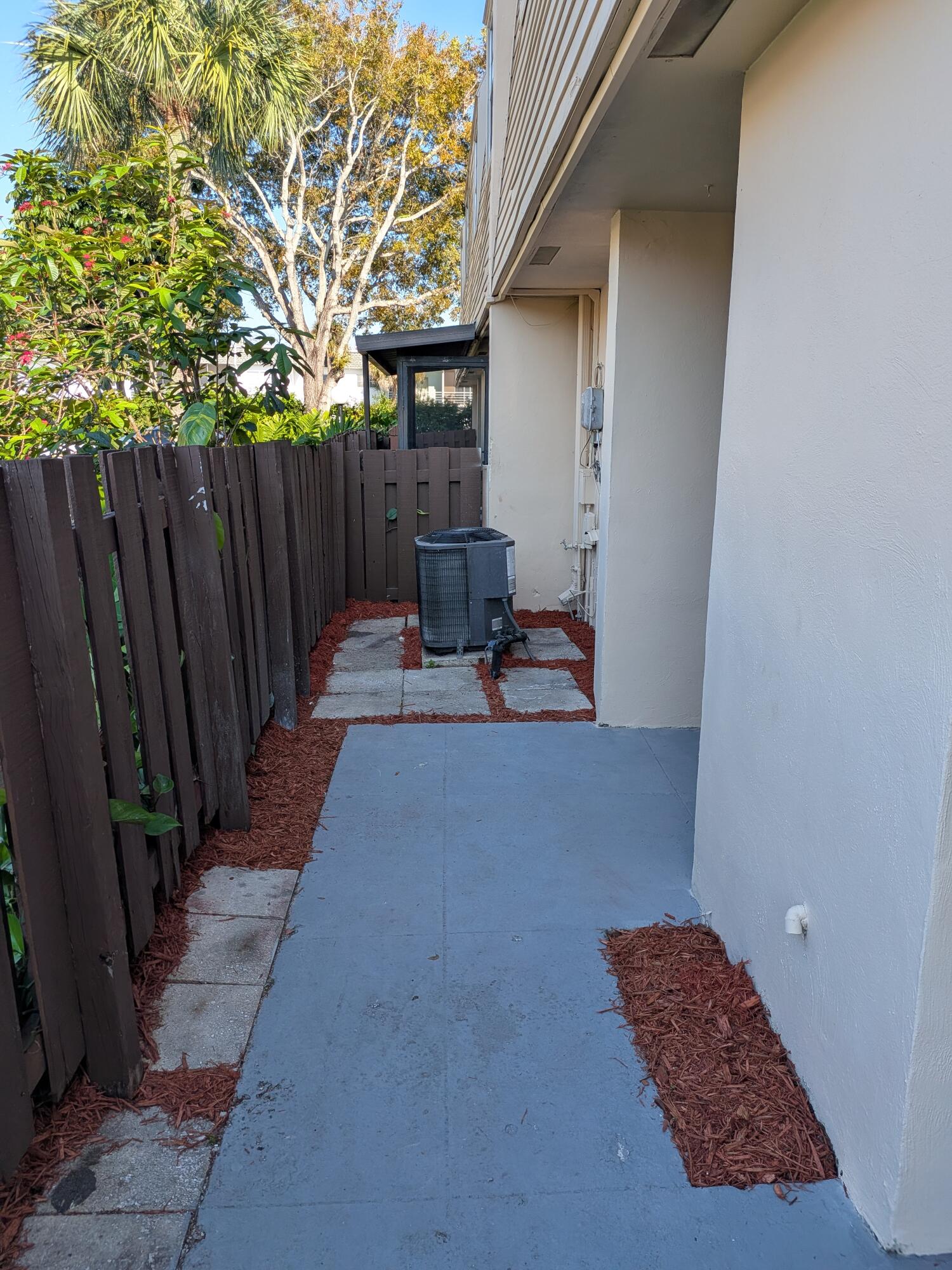 COVENTRY HOUSE - Residential