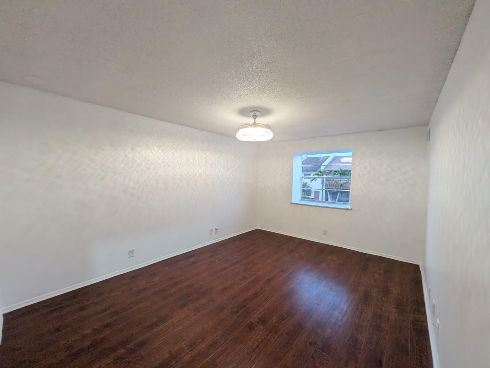 COVENTRY HOUSE - Residential