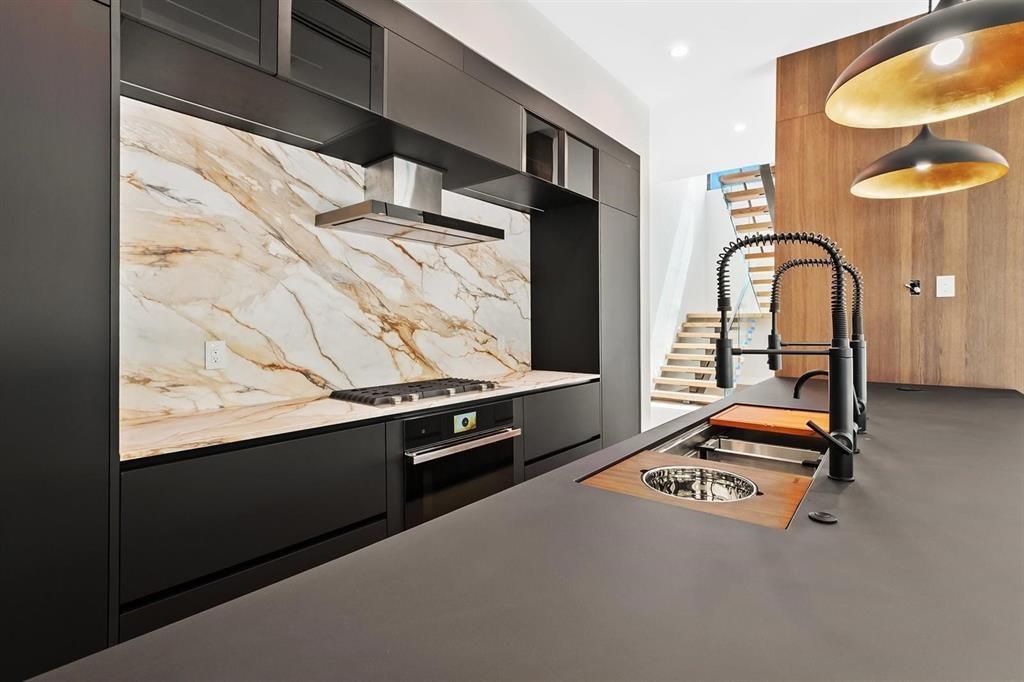 VICTORIA PARK - Residential