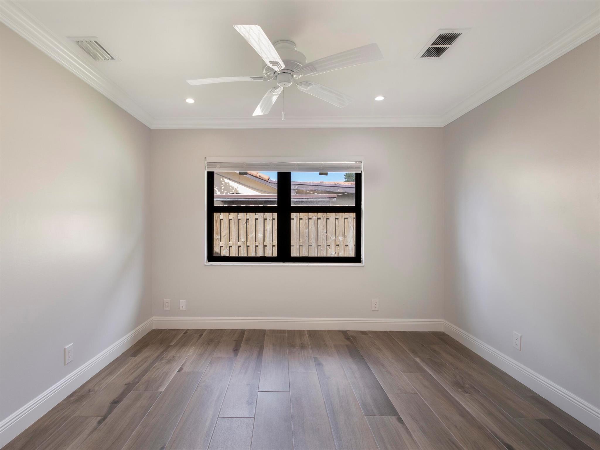 AMERICAN HOMES AT BOCA RA - Residential Lease