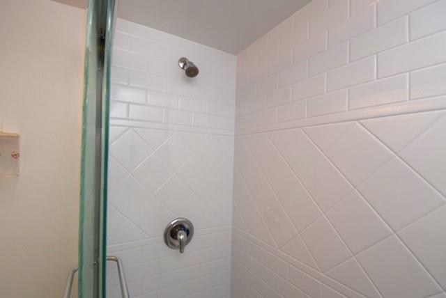 VENETIAN PARK WEST - Residential Lease
