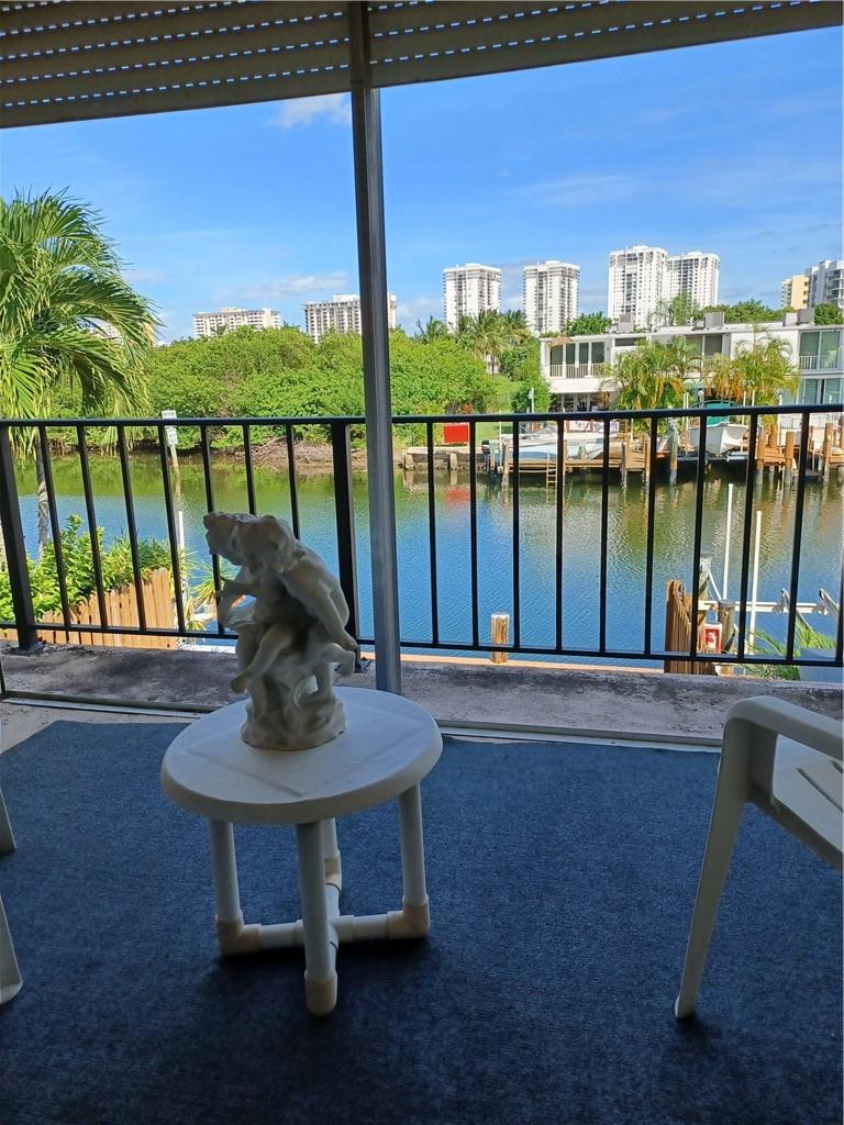 VENETIAN PARK WEST - Residential Lease