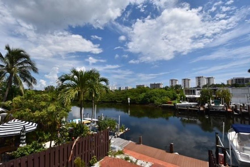 PERFECT SEASONAL RENTAL (4-6 MONTHS RENTAL) FOR SNOWBIRDS. THIS SPACIOUS 2 BEDROOM 21/2 BATH TOWNHOUSE WITH 2 PARKING SPACES IN FRONT OF DOOR. YOU CAN ENJOY INTERCOASTAL VIEW FROM YOUR FENCED PATIO. TENNIS COURTS AND POOL. IDEAL LOCATION CLOSE TO BEACH AND SHOPPING PUBLIX AND WINNDIXIE. WATER, SEWAGE AND TRASH INCLUDED. NO PETS. CONDO APPROVAL NEEDED. RENT PAID IN FULL UPON OCCUPANCY.