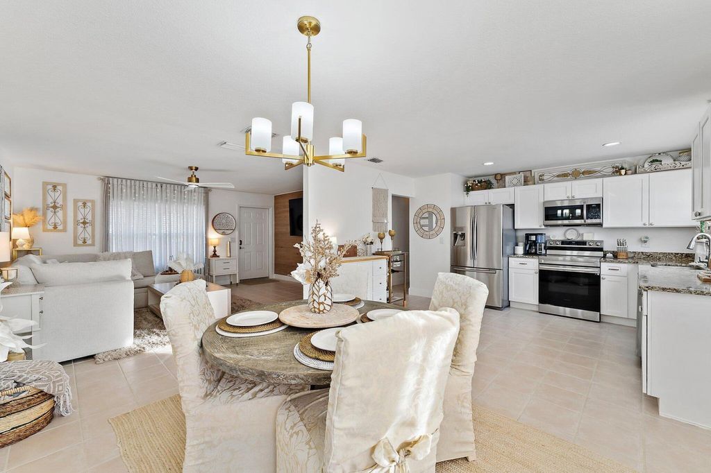 Photo of 2122 SE Wald Street, Port Saint Lucie, FL 34984 (MLS # R10949240)