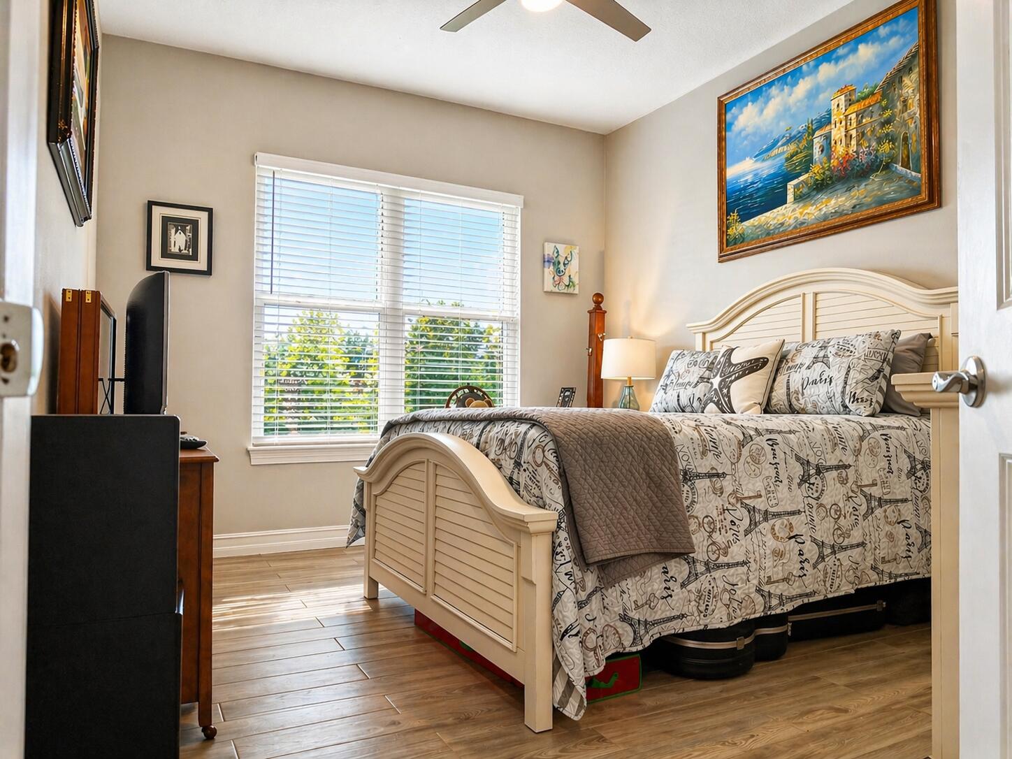 FLYING G ESTATES - Residential