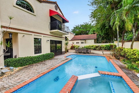 Tiny photo for 23260 Mirabella Circle N, Boca Raton, FL 33433 (MLS # B26020151)
