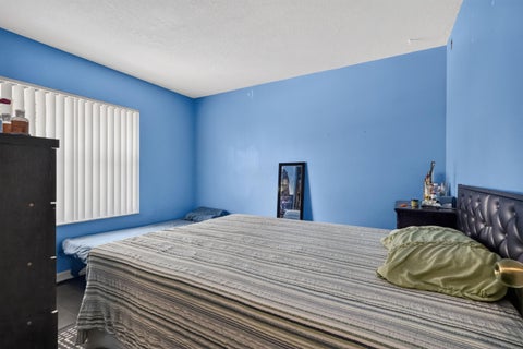 Tiny photo for 5639 Ithaca Circle E, Lake Worth, FL 33463 (MLS # B26051377)